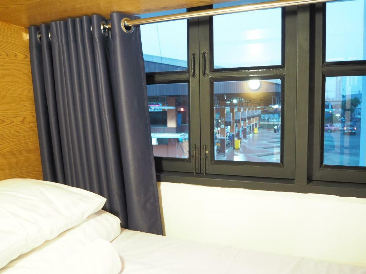 Terminal Hostel Lampang Ngoại thất bức ảnh