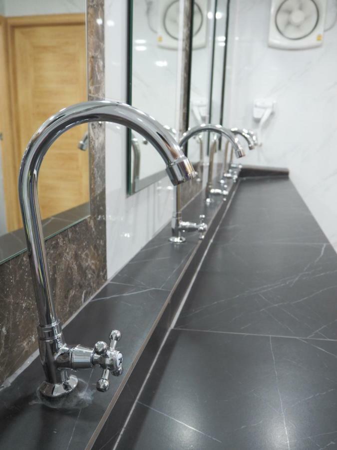 Terminal Hostel Lampang Ngoại thất bức ảnh